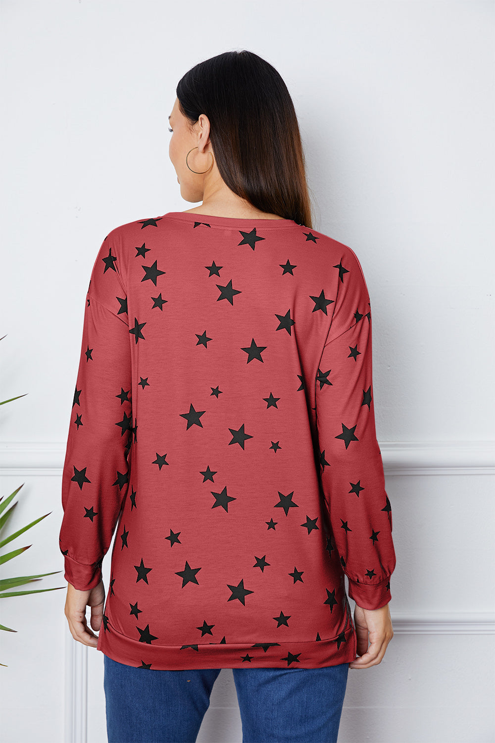 Star Print Round Neck Dropped Shoulder Sweatshirt