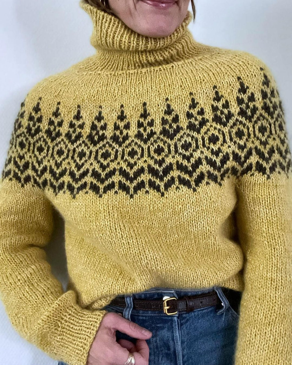 Trendy Yellow High Neck Print Sweater